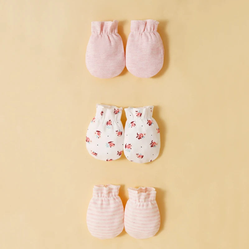 hat and gloves and scarf set