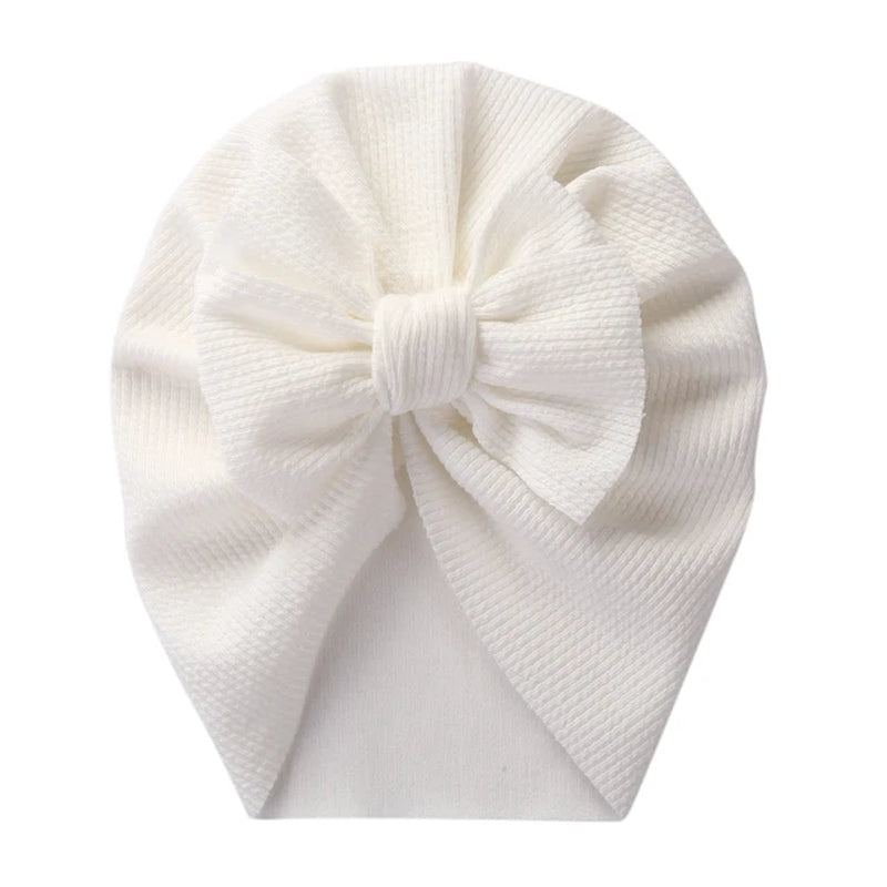 newborn hospital hat with bow